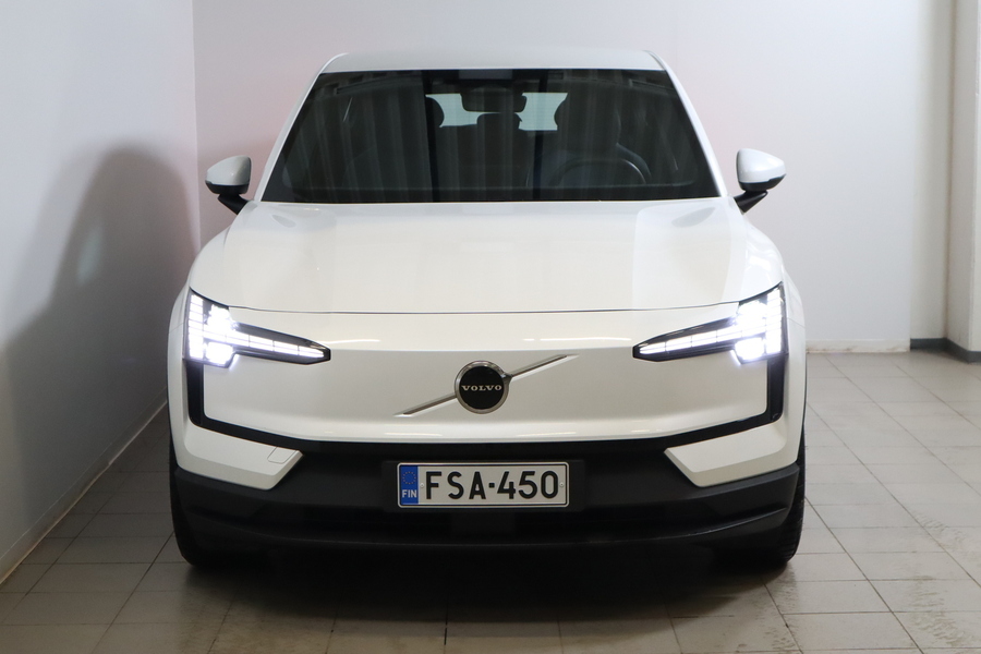 Volvo EX30 vaihtoauto