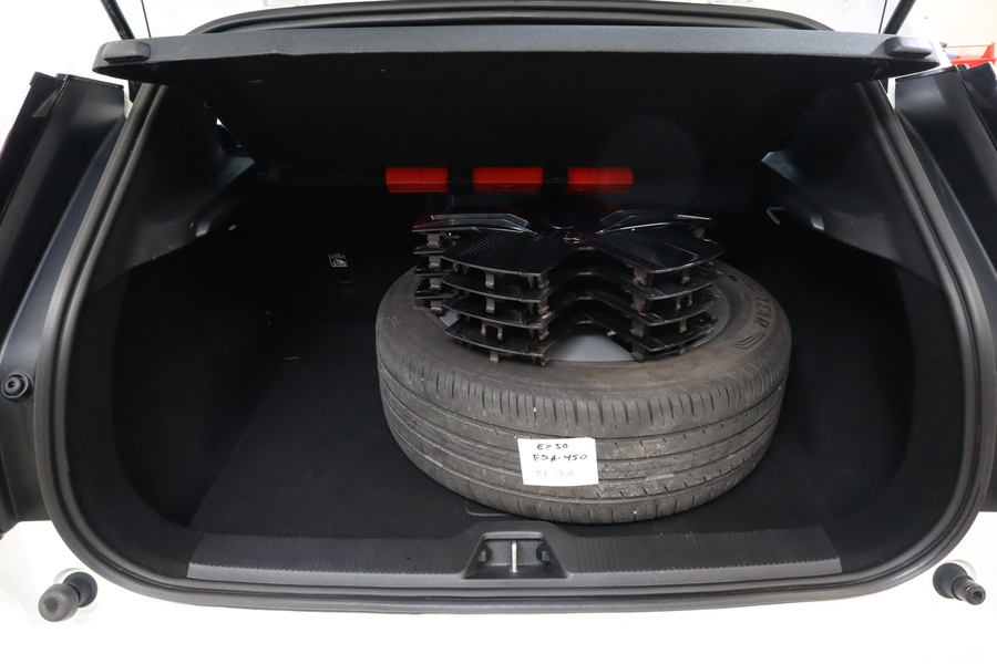 Volvo EX30 vaihtoauto