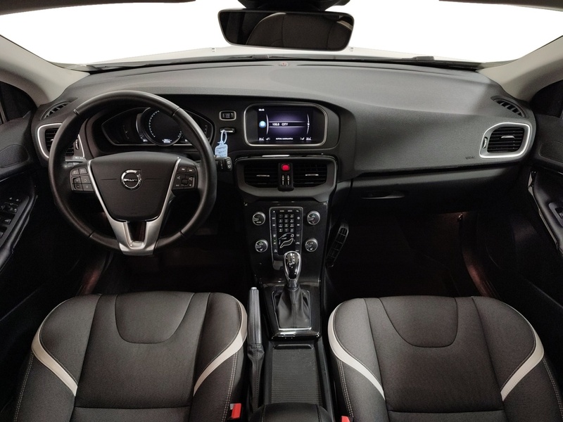 Volvo V40 vaihtoauto
