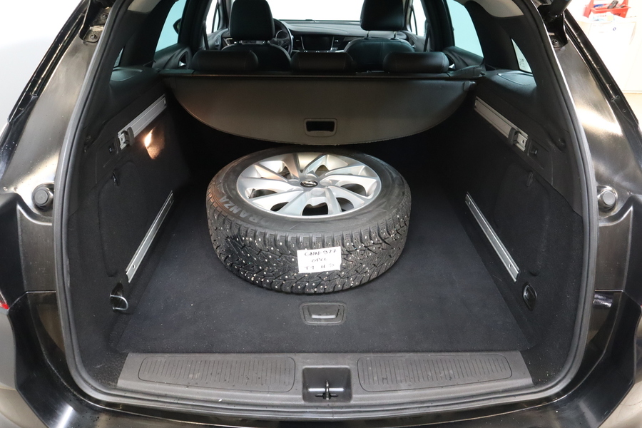 Opel Astra vaihtoauto