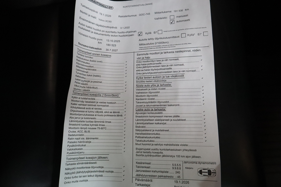 Volvo XC60 vaihtoauto