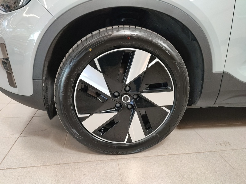 Volvo C40 vaihtoauto