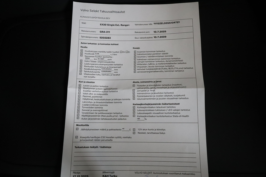 Volvo EX30 vaihtoauto