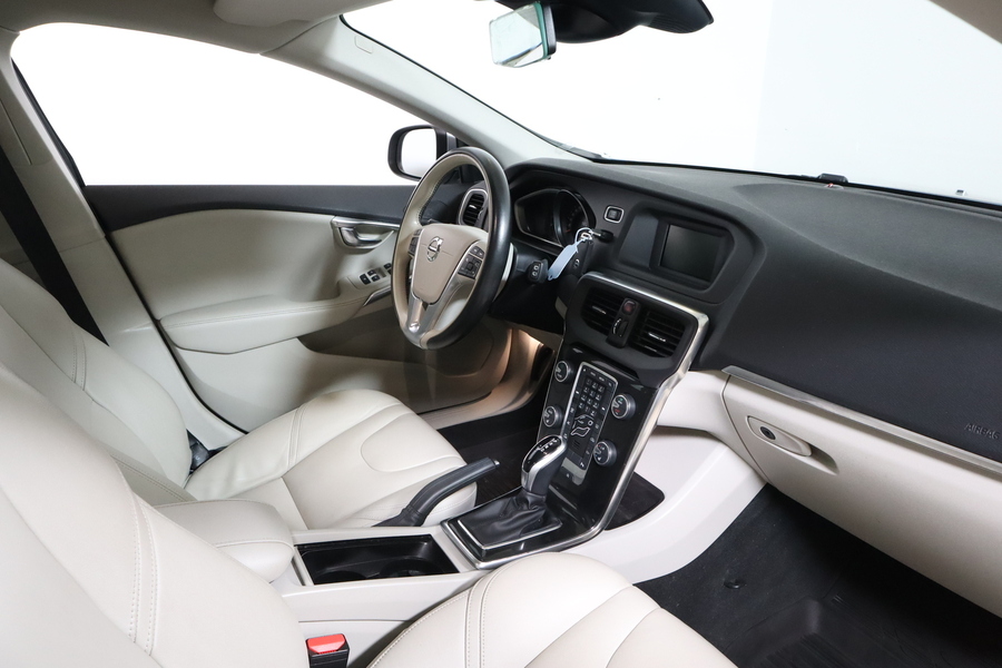 Volvo V40 vaihtoauto