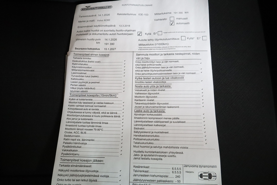 Volvo XC60 vaihtoauto