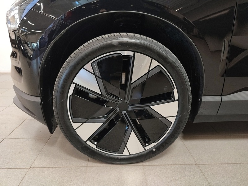 Volvo EX30 vaihtoauto