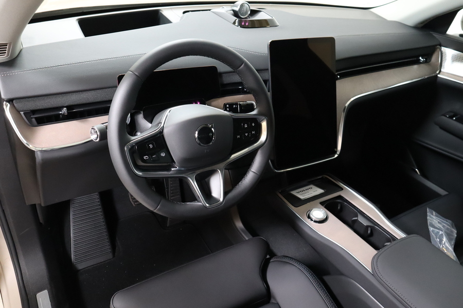 Volvo EX90 vaihtoauto