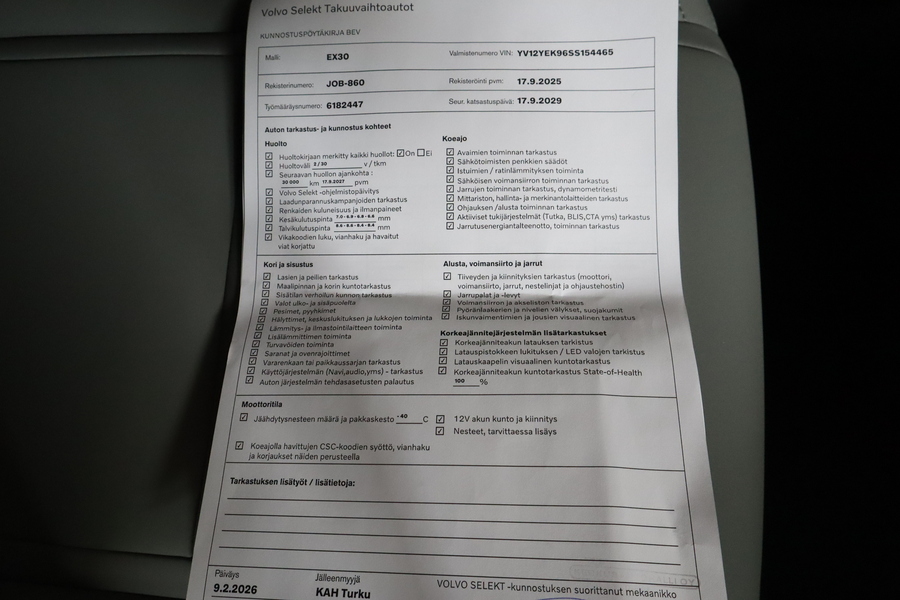 Volvo EX30 Cross Country vaihtoauto