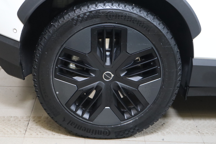 Volvo EX30 Cross Country vaihtoauto