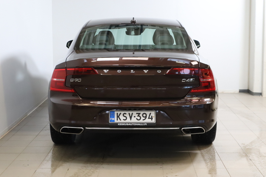 Volvo S90 vaihtoauto