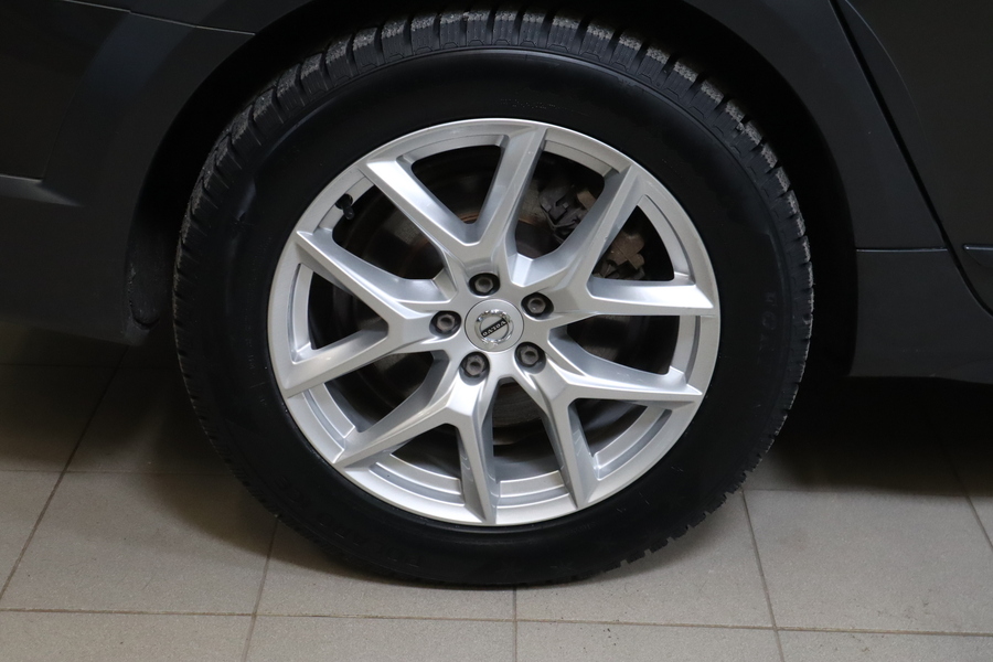 Volvo V90 Cross Country vaihtoauto