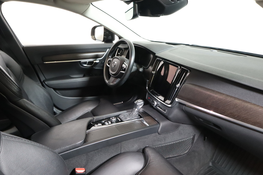 Volvo V90 Cross Country vaihtoauto