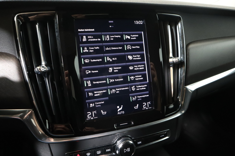 Volvo V90 Cross Country vaihtoauto