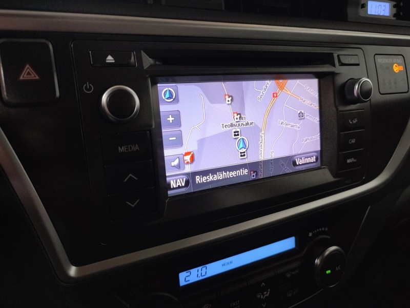 Toyota Auris vaihtoauto