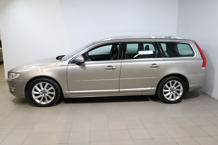 Volvo V70 vaihtoauto