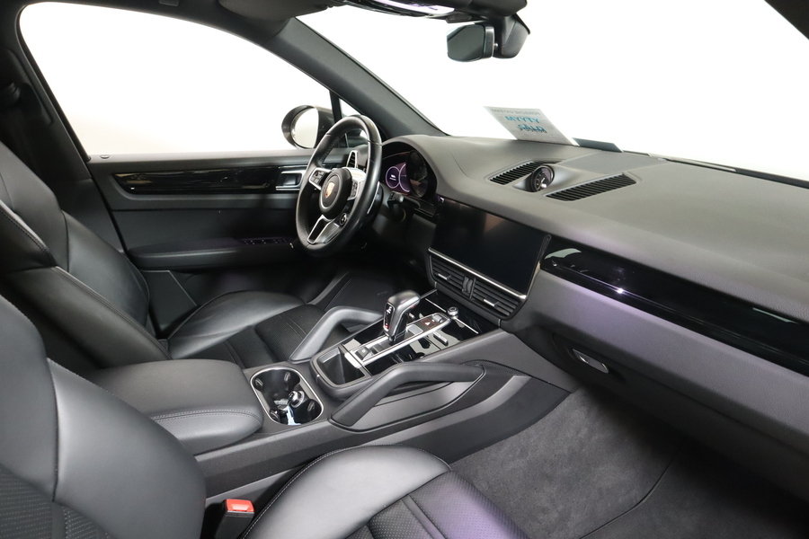 Porsche Cayenne vaihtoauto