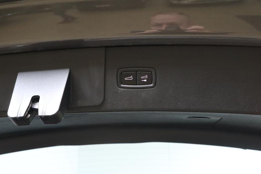 Porsche Cayenne vaihtoauto