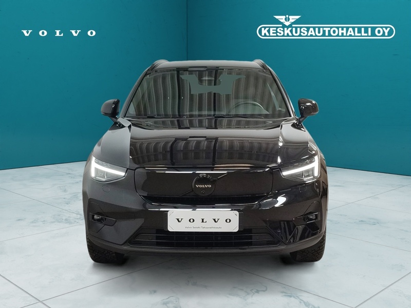 Volvo EX40 vaihtoauto