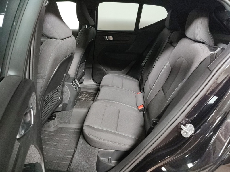 Volvo EX40 vaihtoauto