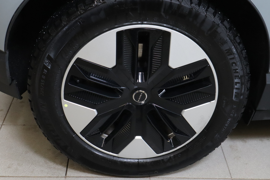 Volvo EX30 vaihtoauto