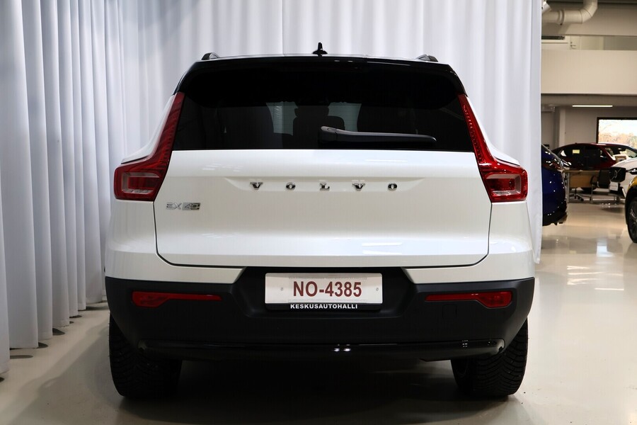 Volvo EX40 vaihtoauto