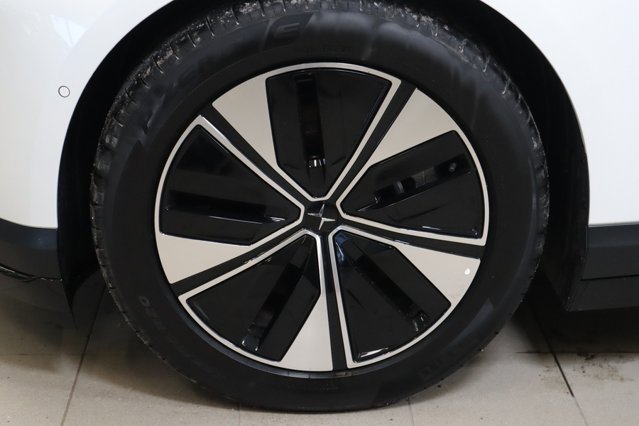 Polestar 4 vaihtoauto