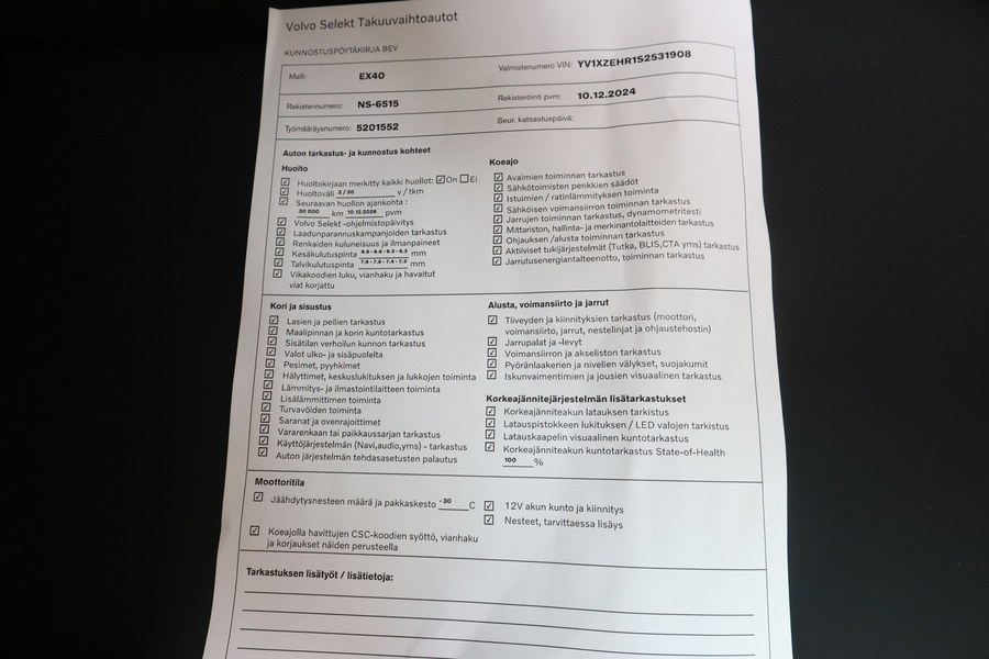 Volvo EX40 vaihtoauto