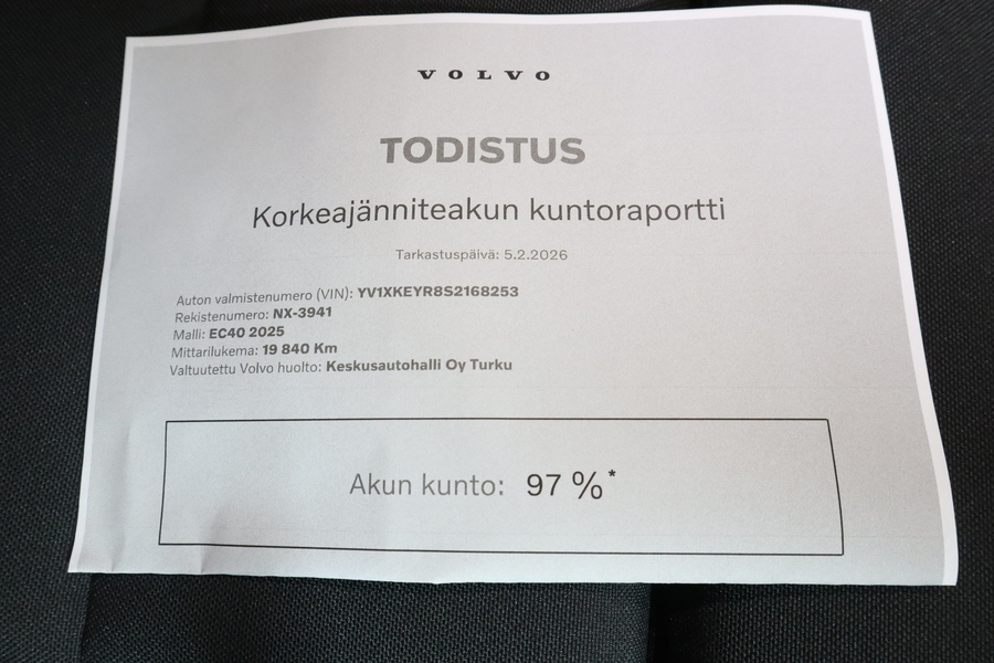 Volvo EC40 vaihtoauto