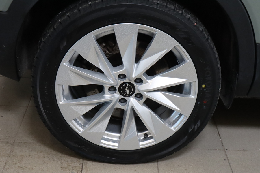 Volvo C40 vaihtoauto