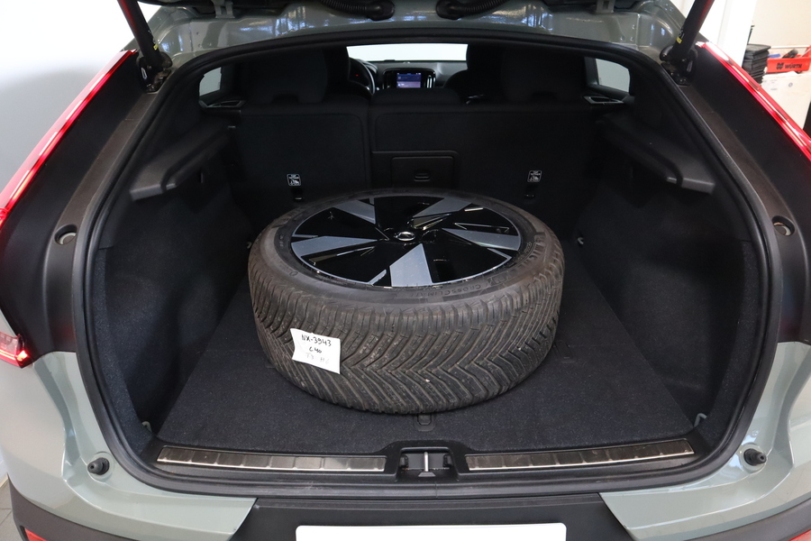 Volvo C40 vaihtoauto