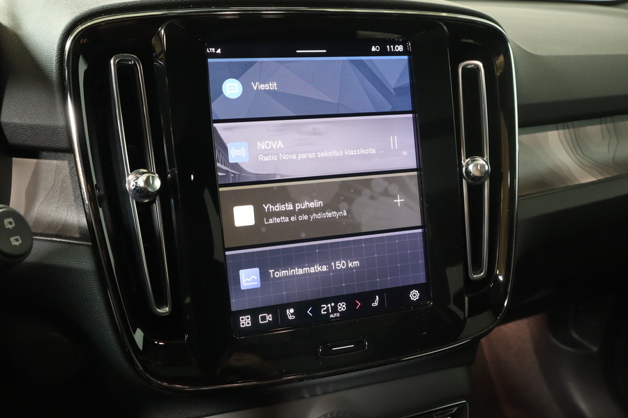 Volvo EX40 vaihtoauto