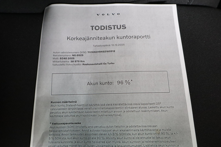 Volvo EC40 vaihtoauto