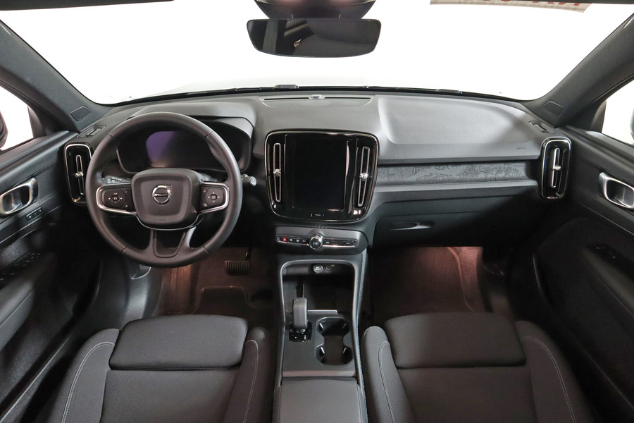 Volvo EX40 vaihtoauto