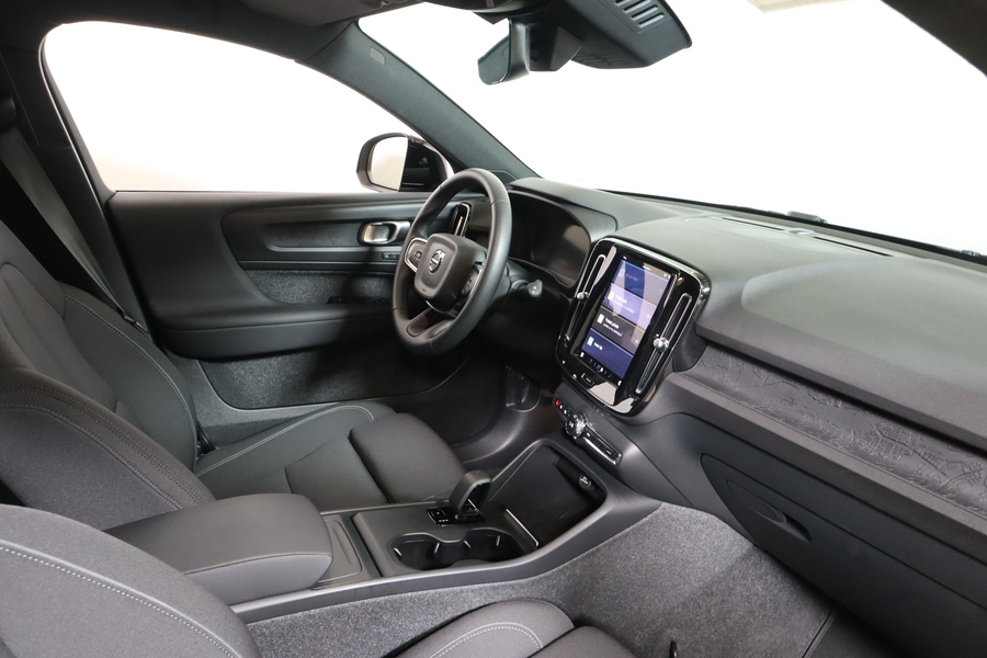 Volvo EX40 vaihtoauto