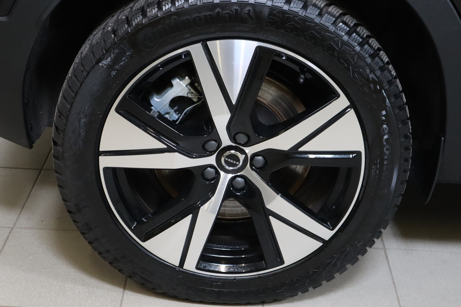 Volvo EX40 vaihtoauto