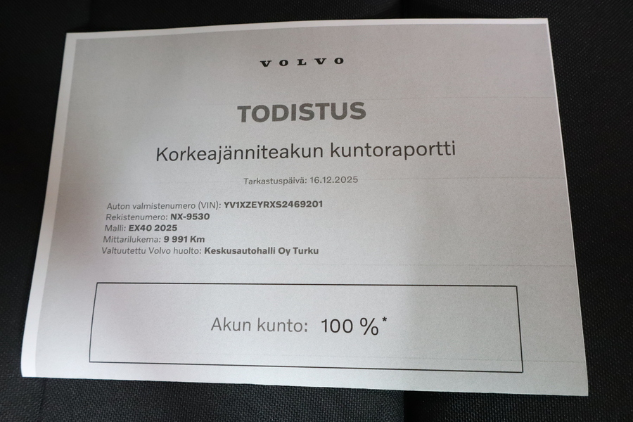Volvo EX40 vaihtoauto