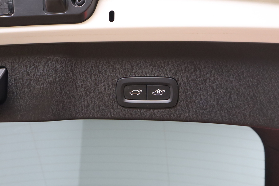 Volvo EC40 vaihtoauto