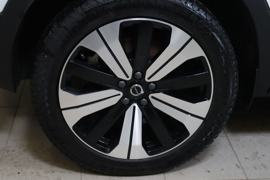 Volvo EC40 vaihtoauto