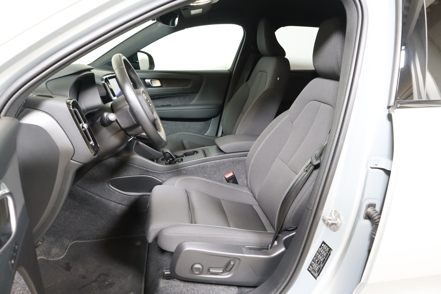 Volvo EX40 vaihtoauto