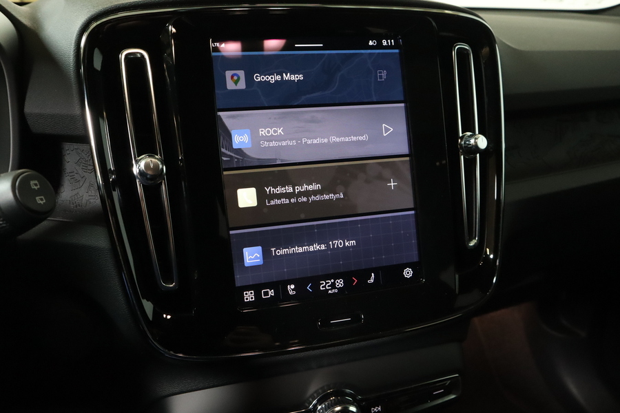 Volvo EX40 vaihtoauto