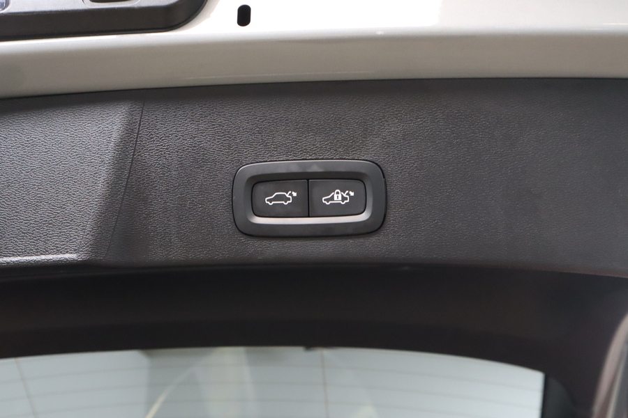 Volvo EX40 vaihtoauto