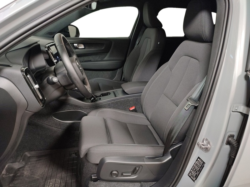 Volvo EX40 vaihtoauto