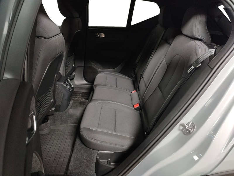 Volvo EX40 vaihtoauto