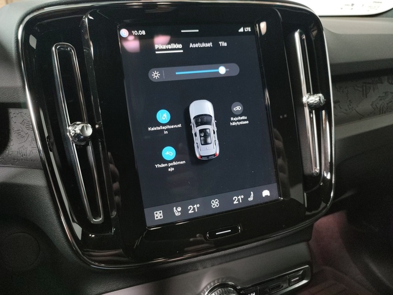 Volvo EX40 vaihtoauto