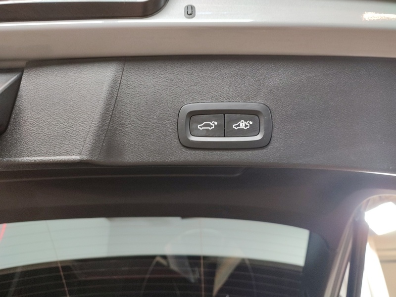 Volvo EX40 vaihtoauto