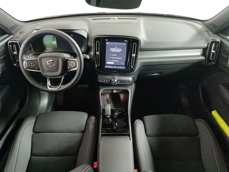 Volvo EX40 vaihtoauto