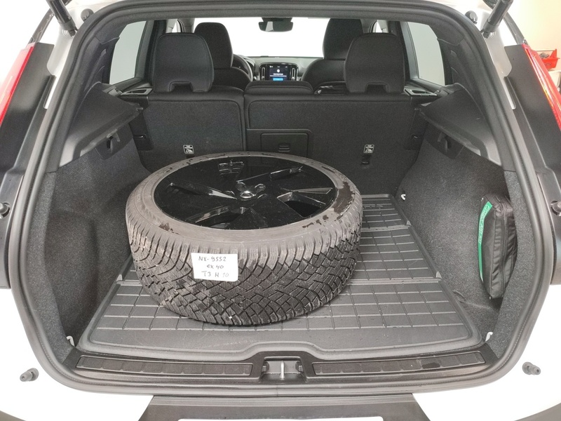 Volvo EX40 vaihtoauto