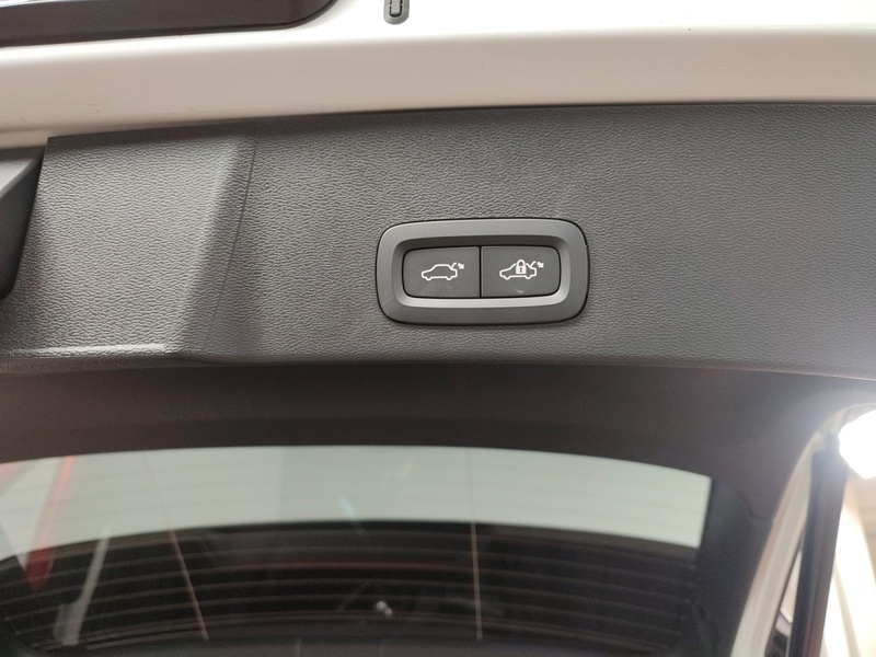 Volvo EX40 vaihtoauto