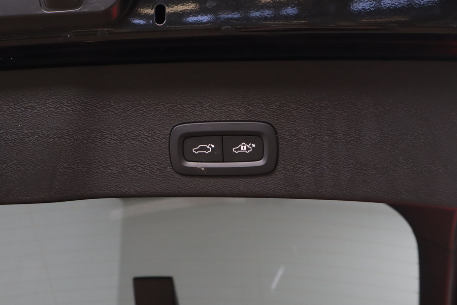 Volvo EC40 vaihtoauto