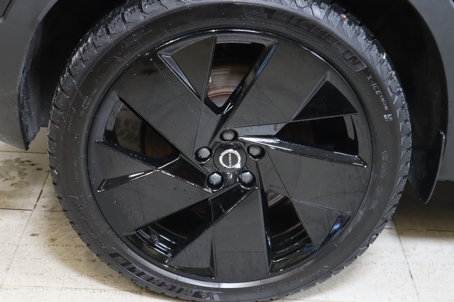 Volvo EC40 vaihtoauto